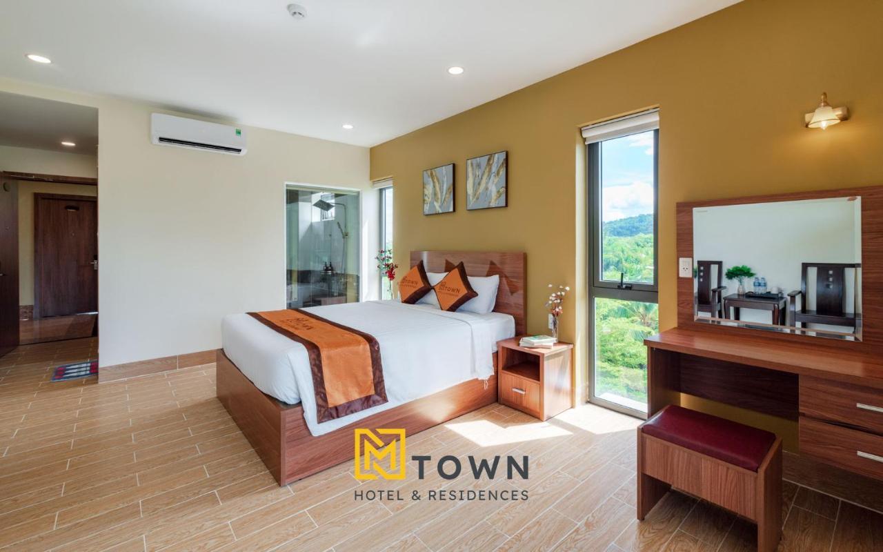 Mtown Hotel & Residences Phu Quoc - Long Beach Centre Extérieur photo